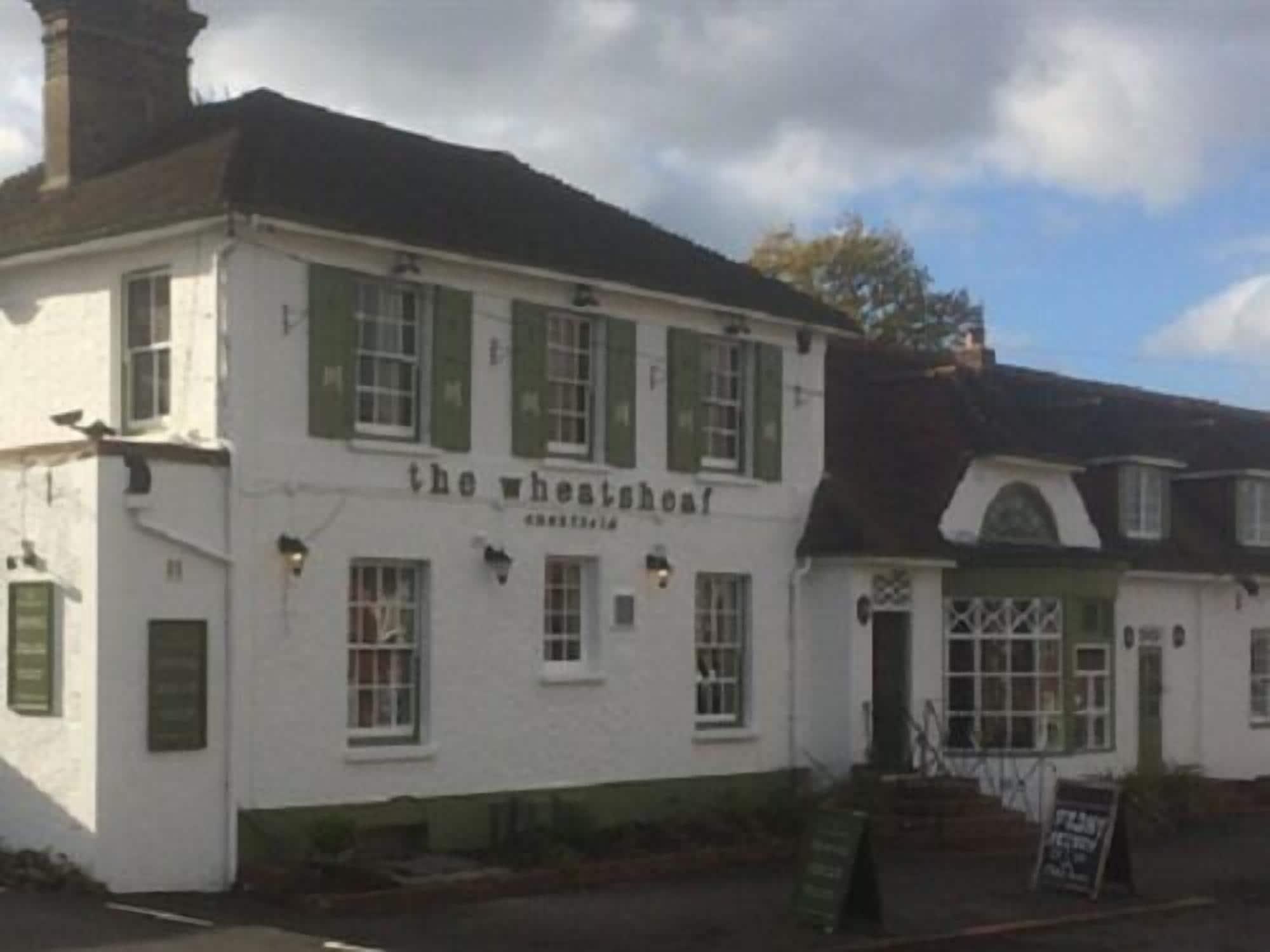 The Wheatsheaf Inn Cuckfield Экстерьер фото